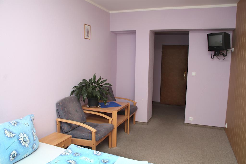 Hotel Mondeo Prag Zimmer foto